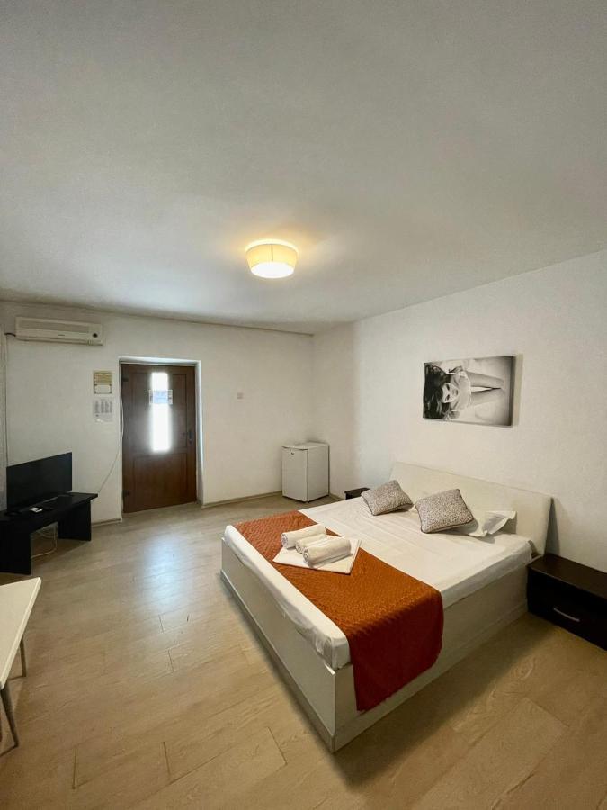 Hostel Cazino Nord Rooms Mamaia Extérieur photo