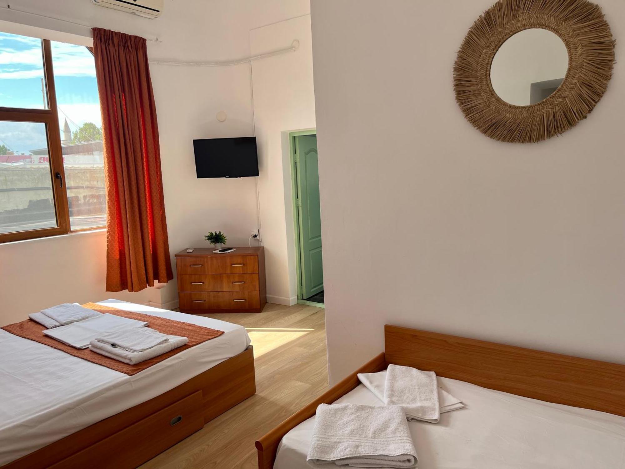 Hostel Cazino Nord Rooms Mamaia Extérieur photo