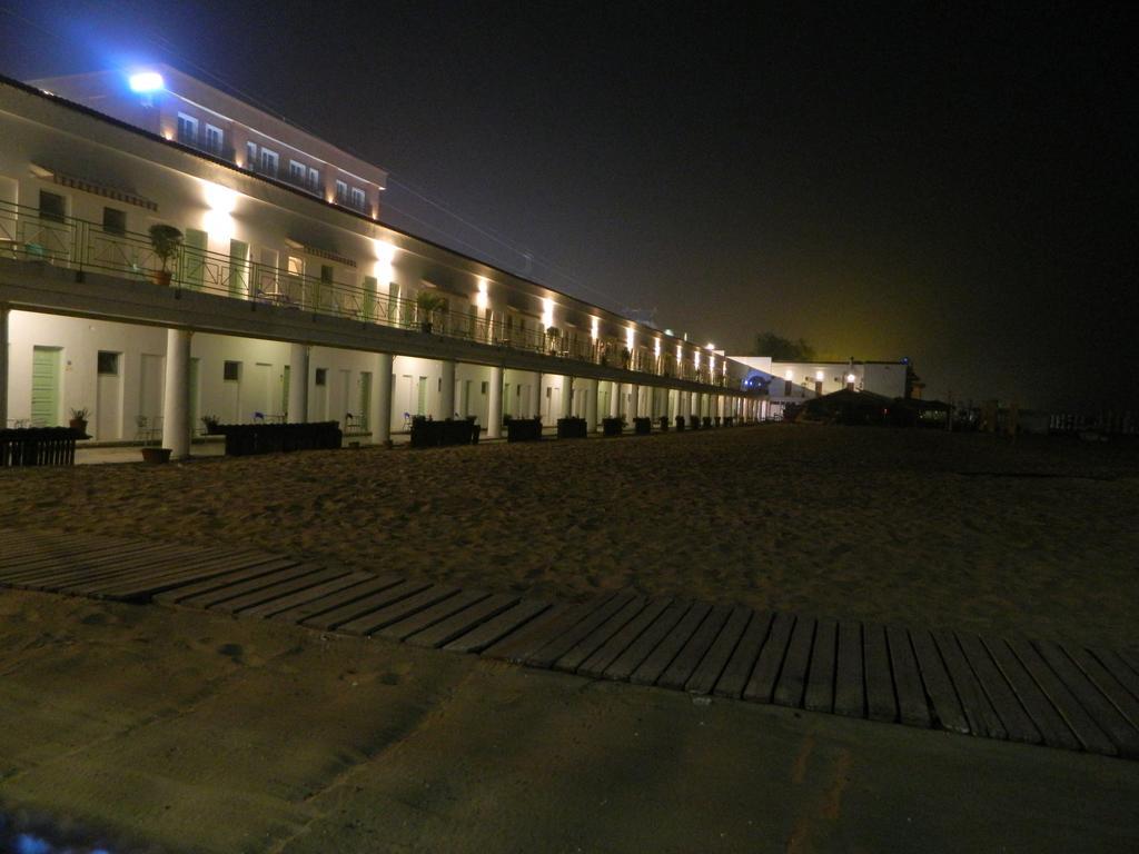 Hostel Cazino Nord Rooms Mamaia Extérieur photo